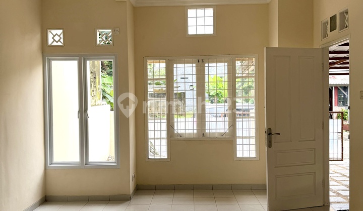 Disewakan Rumah Dekat Tol Parigi Graha Bintaro Tangsel 1