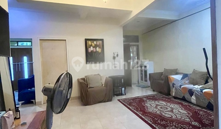 Rumah Classic Siap Hunidi Graha Raya Bintaro Tangsel 2