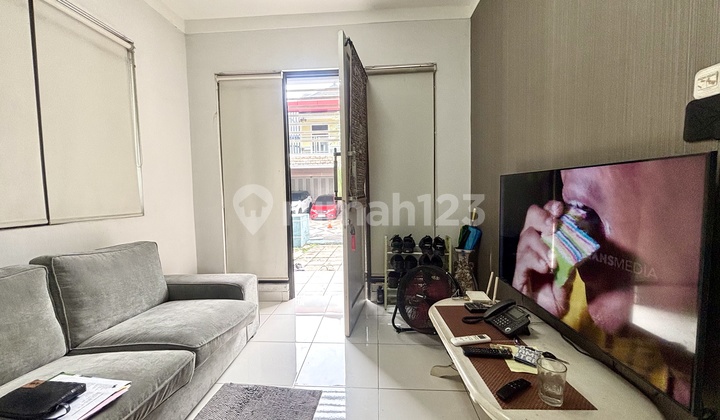Rumah Hoek 2 Lt Cluster Graha Raya Bintaro Tangsel