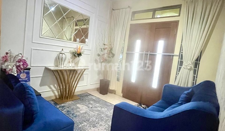 Rumah Classic Siap Hunidi Graha Raya Bintaro Tangsel