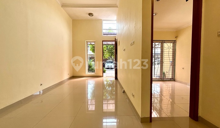 For Rent: Ready-to-Occupy House in Graha Raya Cluster, Bintaro, Tangerang Selatan For Rent: Ready-to-Occupy House in Graha Raya Cluster, Bintaro, Tangerang Selatan