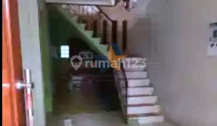 Rumah 2lt Di Taman Crysta Bintaro
