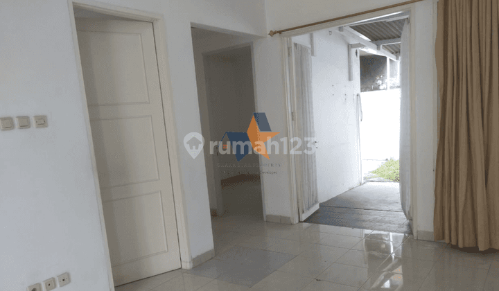 Disewakan Rumah Valencia Graha Raya Bintaro 1