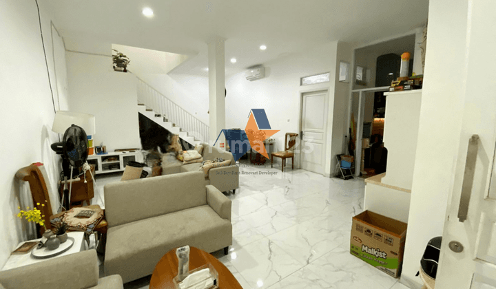 Dijual Rumah 2,5 Lantai Siapp Huni Graha Raya Bintaro 1