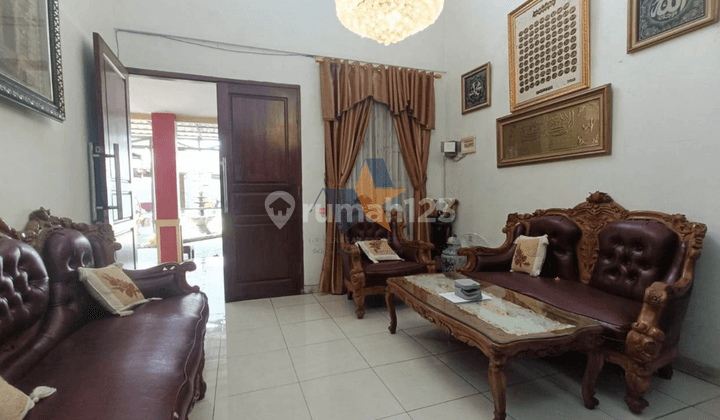 Dijual Rumah SHM 2lt di Pondok Kacang Barat 2