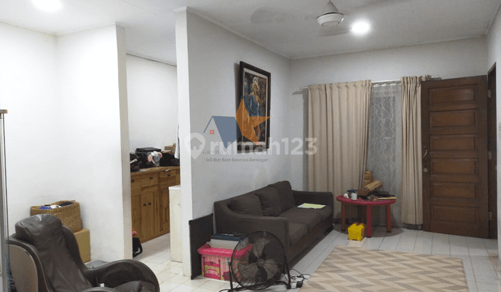 Dijual Rumah SHM di Graha Raya Bintaro Blok Gr 1