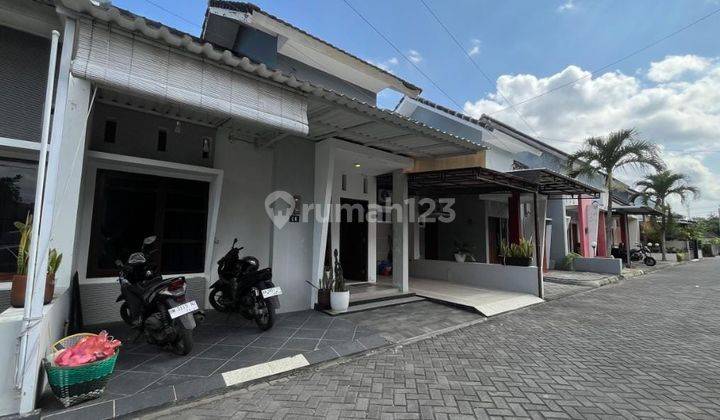 Rumah Modern Murah, di Jl. Kaliurang km 8 Sleman Jogja, SHM 2