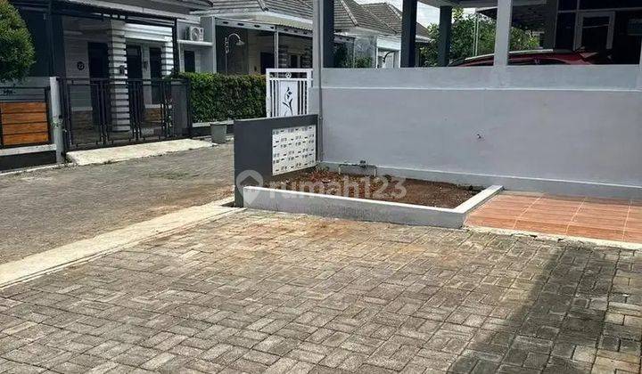 Rumah Modern area BSB Mijen Semarang, Pas Pasangan Muda 1