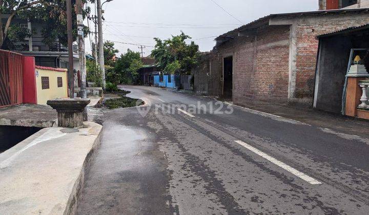 Dijual Pekarangan Siap Ajb Di Lokasi Premium Tepi Jl. Sorosutan 2