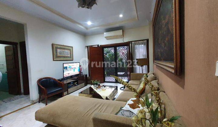 Dijual Rumah Besar 2Lantai & Ada Kost2an , Benhil Jakarta Pusat 2