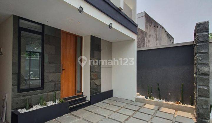 Dijual Rumah Mewah 3Lantai Di Cilandak Jakarta Selatan 2