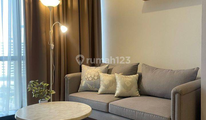 Disewakan Apartemen Sudirman Suites 1 BR Full Furnished Bagus  1