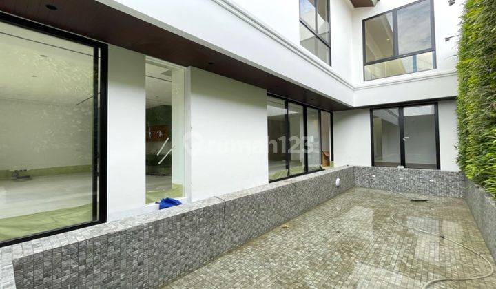 Dijual Rumah Mewah 3Lantai di Pondok Indah Jakarta Selatan 2