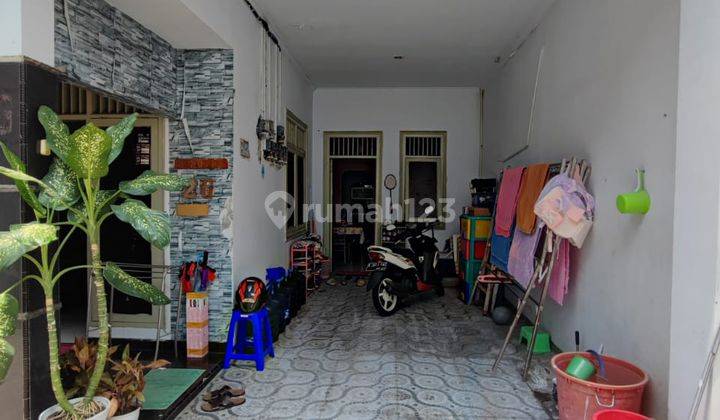 Jual Rumah 2Lantai Dengan Kost Kostan 6Kamar di Jakarta Selatan 2