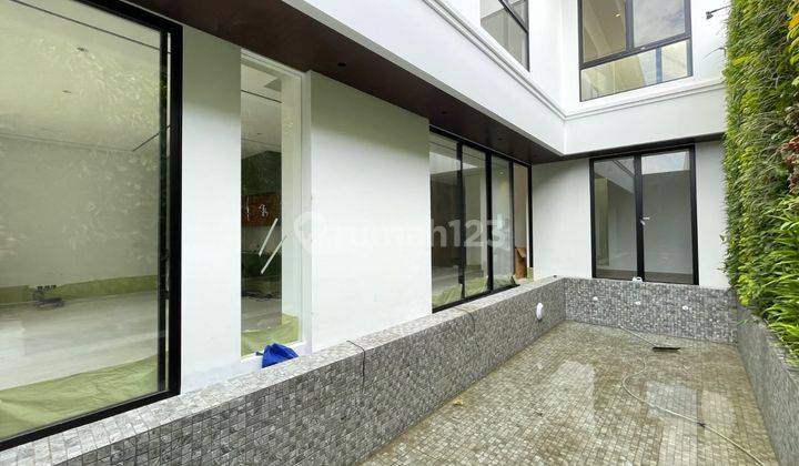 Rumah Bagus Semi Furnished SHM di Pondok Indah, Jakarta Selatan 2