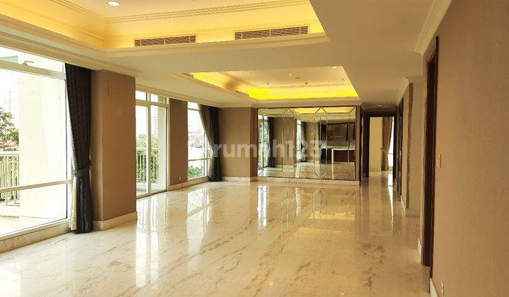 Apartement Botanica 4 BR Furnished Bagus 2