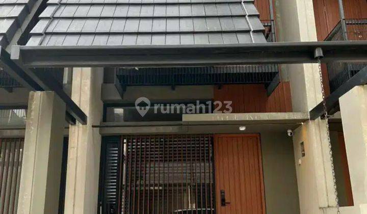 Rumah 2 Lantai Bagus Furnished di Bsd, Tangerang 1