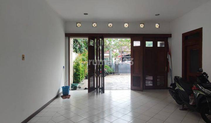 Disewakan Rumah Bagus di Kemang, Jakarta Selatan 2