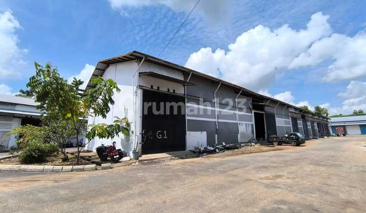 Warehouse for Rent, Ready to Use, Size 810, Container Access, with Office. Warehouse for Rent, Ready to Use, Size 810, Container Access, with Office.