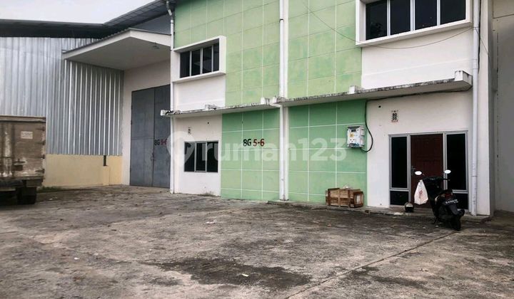 Warehouse for Rent Container Access on Jl. Adisucipto Warehouse for Rent Container Access on Jl. Adisucipto