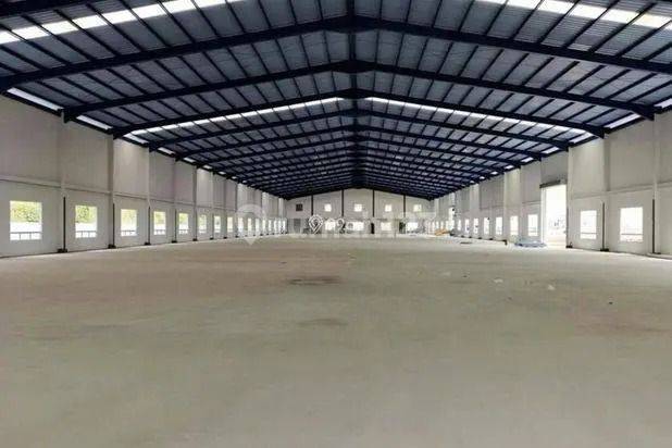 Disewakan Gudang Siap Pakai , Akses Kontainer , Batam 1