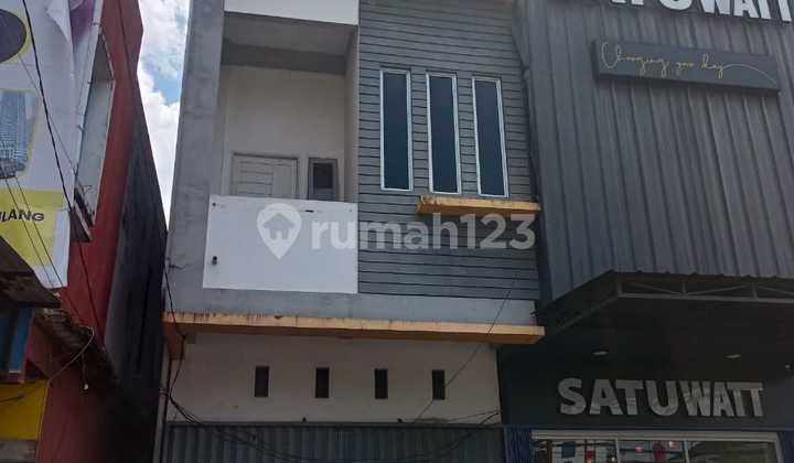 For Rent: Shop House on Dansen Street Side, Strategic & Bustling 1
