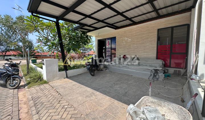 Siap Huni, Rumah, 2 Lantai, HGB, Dekat Universitas