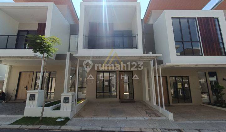 Rumah 2 Lantai Butuh Renovasi Unfurnished 1