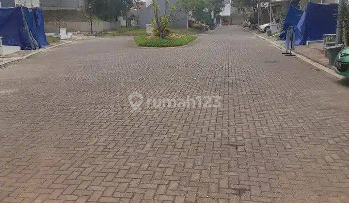 Dijual Rumah di Cluster Azura Vanya Park BSD Serpong Tangerang  2