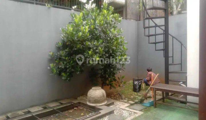 Dijual Rumah di Menteng Bintaro Sektor 7 Tangerang Selatan  2