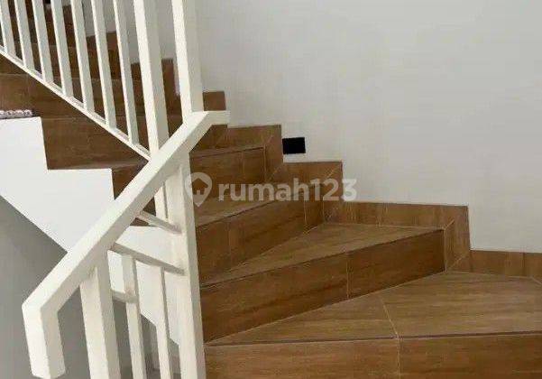 Dijual Rumah di Kreo selatan larangan Cipadu Tangerang  2