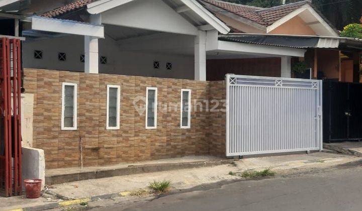 Dijual Rumah di Villa Dago Serpong Tangerang Selatan  1