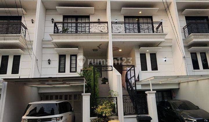 Dijual Rumah di Bintaro, Pesanggrahan Jakarta Selatan  1