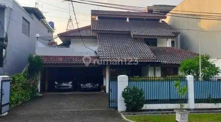 Dijual Rumah di Cikatomas Kebayoran Baru Jakarta Selatan  1