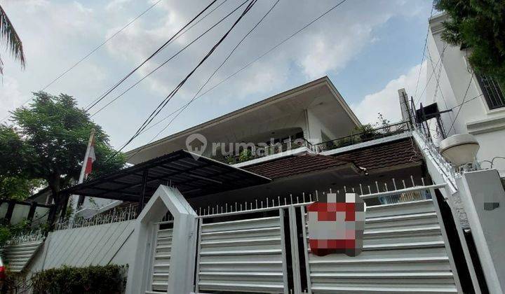 Dijual Rumah di Kebayoran Baru Jakarta Selatan  1