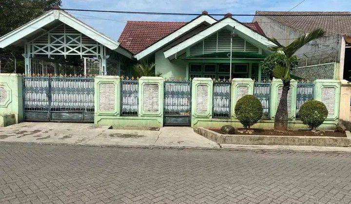 Dijual Rumah di Perumnas 3 Karawaci Tangerang  1