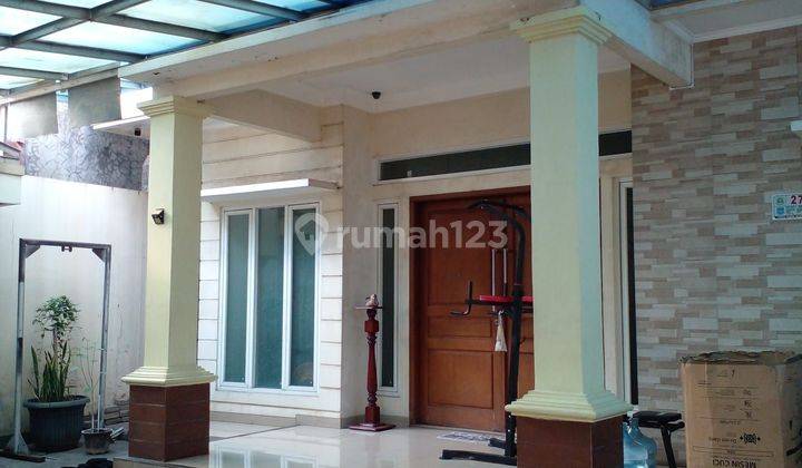 Dijual Rumah di Serpong Tangerang Selatan  1