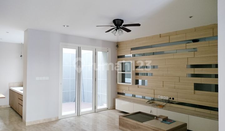 Dijual Rumah Di Taman Alfa Indah Joglo Jakarta Barat 2