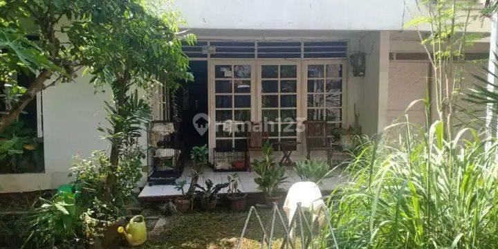 Dijual Rumah di Rempoa, Ciputat SHM - SHM 1