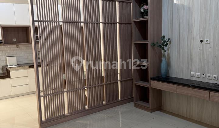 Rumah Rungkut Asri include Interior furnish - selangkah ke Merr & strategis!! 2
