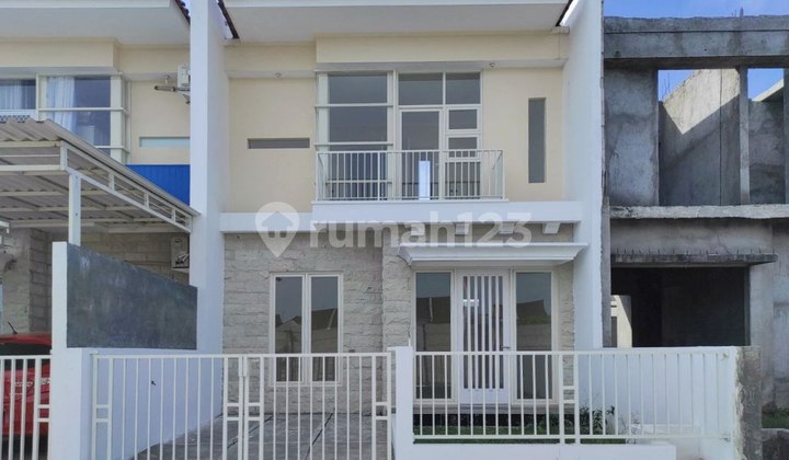 Greenlake Wonorejo Cluster Five Lokasi Surabaya,dekat Oerr Dan Merr