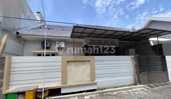 Ready-to-live Mulyosari House, excellent location near Pakuwon City and ITS. 2