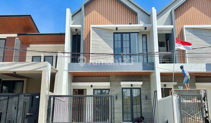 Dijual Rumah Mewah Scandinavian di Sutorejo Prima 1