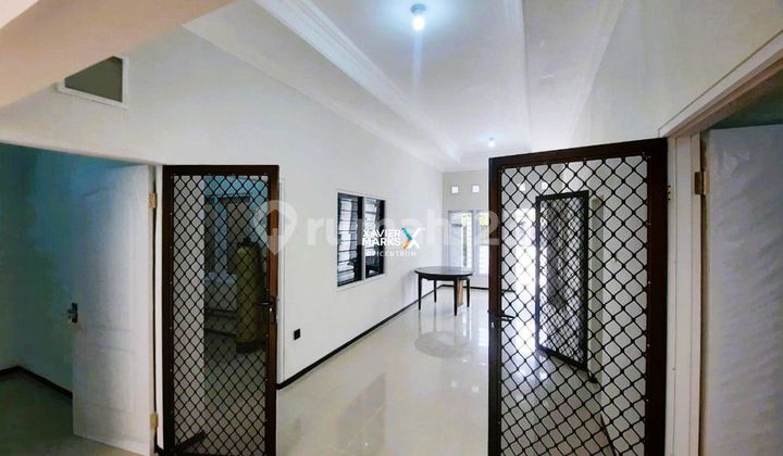 For Sale Mulyosari Prima House near Pakuwon City and ITS Campus. 2