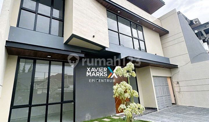 Rumah Mewah Elegan di Kertajaya Indah Timur dekat Galaxy Mall 2