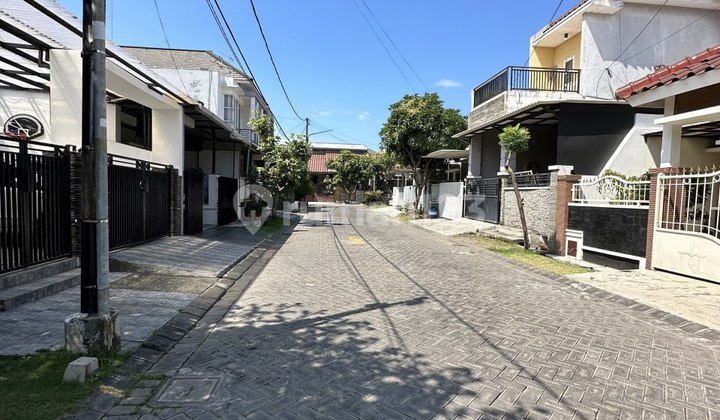 Ready-to-Live Home in the Well-Maintained Empty Purimas Cluster