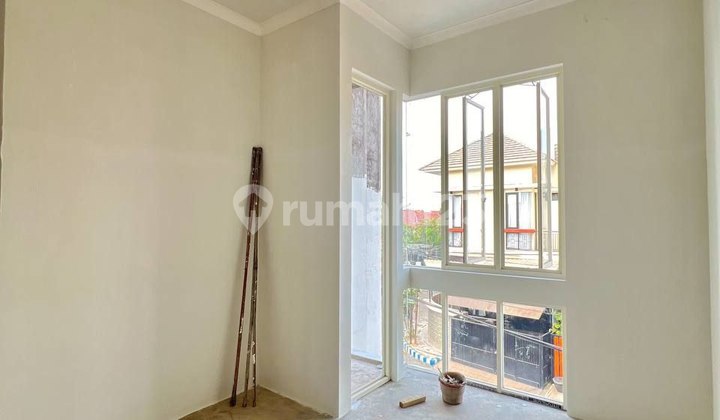 Dijual Sisa 1 Unit, Rumah Baru Minimalis di Pandugo Baru 2