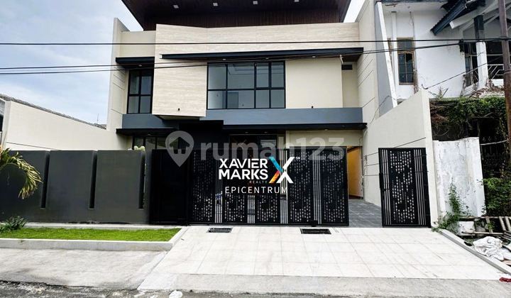 Rumah Mewah Elegan di Kertajaya Indah Timur dekat Galaxy Mall Rumah Mewah Elegan di Kertajaya Indah Timur dekat Galaxy Mall