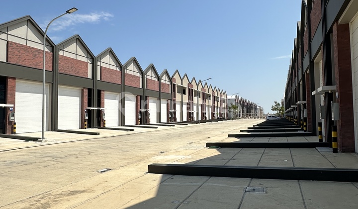 Sewa gudang Bizpark PIK2 uk. 6x20 | Brand new