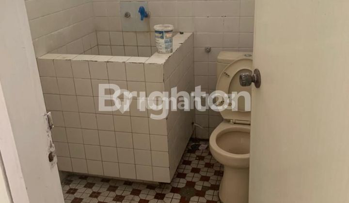 RUMAH LOKASI STRATEGIS DI JL. BENDUL MERISI SELATAN SURBAYA 2